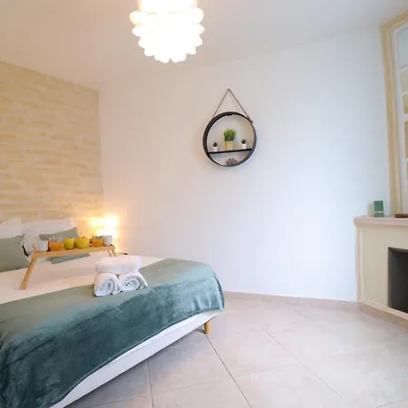 Holiday home Le Pietra - Charmante Echoppe Proche Centre-ville
