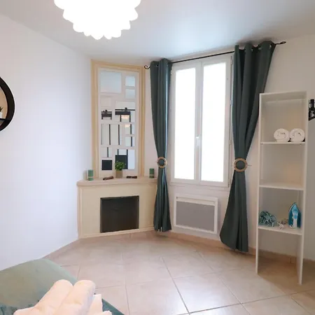 Holiday home Le Pietra - Charmante Echoppe Proche Centre-ville Bergerac
