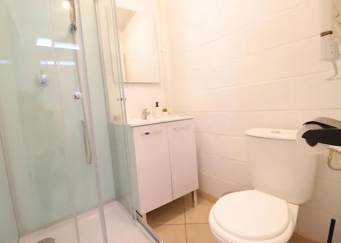 Le Pietra - Charmante Echoppe Proche Centre-ville 펜션 *